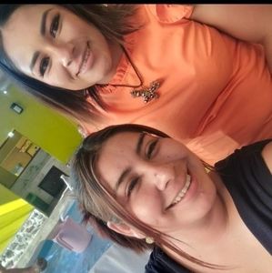 Meet your Posher, Isabel